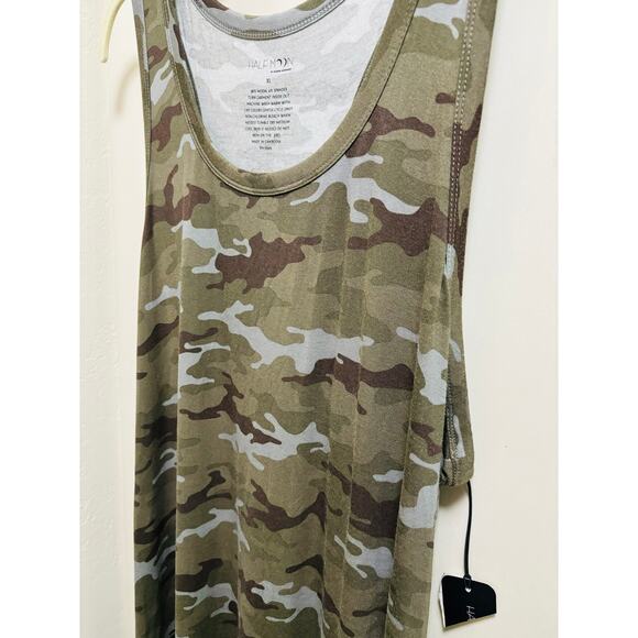 NWT Half Moon Camoflauge Lounge Dress - Size XL - Picture 5 of 5